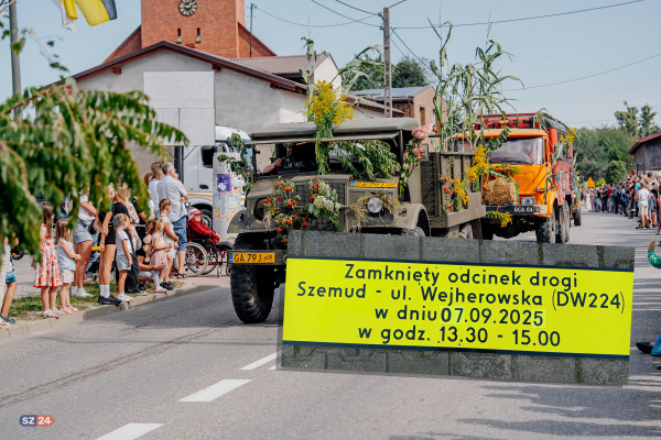 Utrudnienia w ruchu w Szemudzie. Droga DW224 zamknięta.